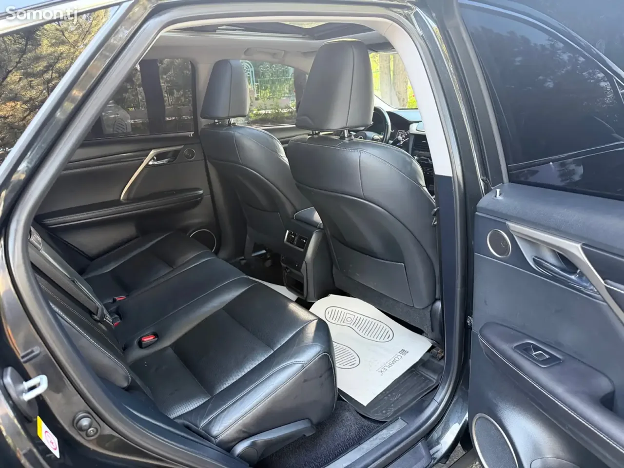 Lexus RX series 2017 · 3.5 AT