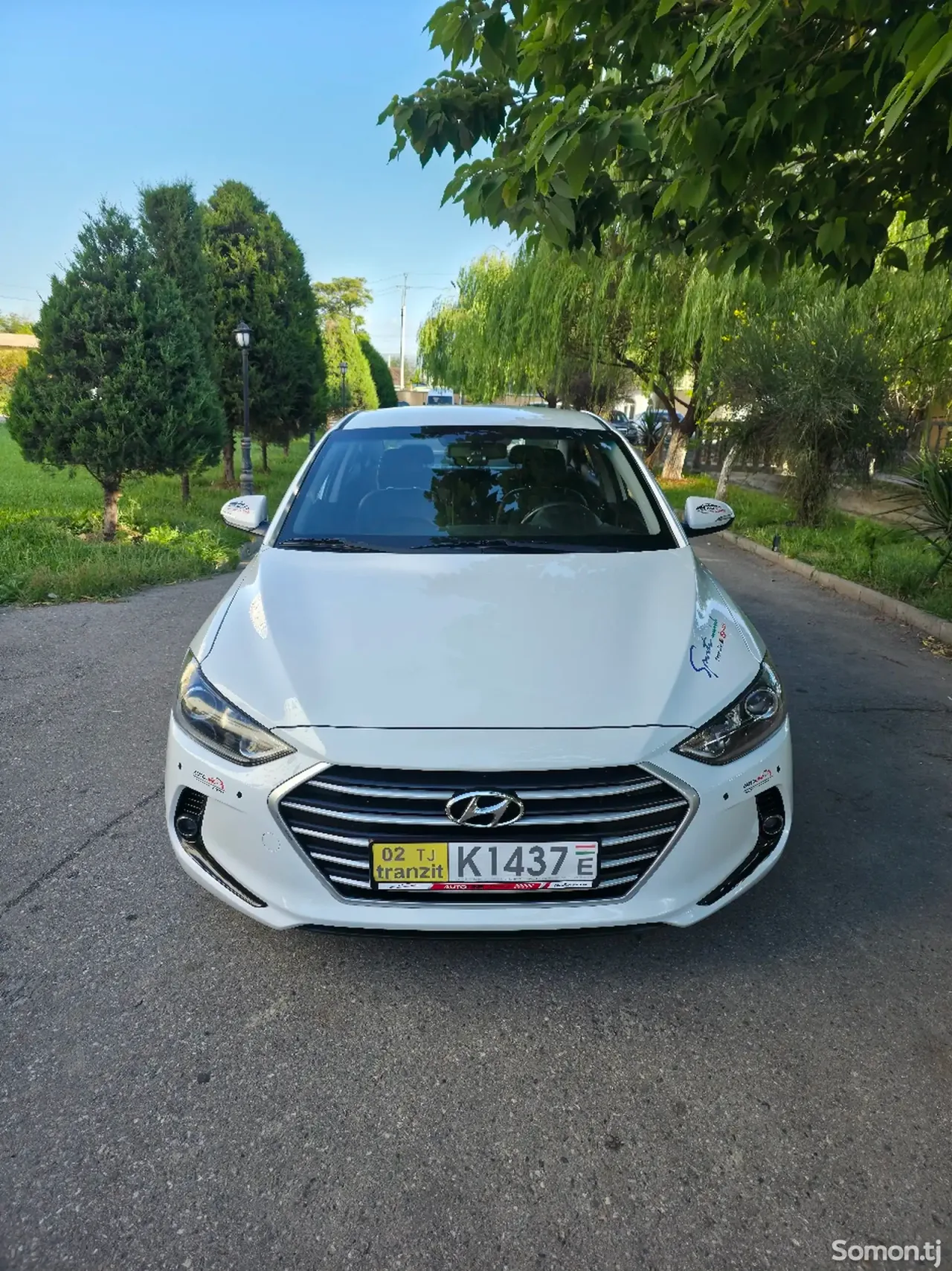 Hyundai Avante 2015 · 1.6 AT