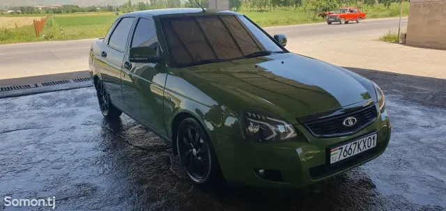 Lada (ВАЗ) Priora 2013 · 1.8 MT