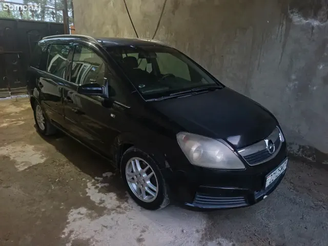Opel Zafira 2006 · 1.9 AT