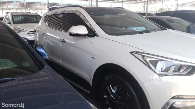 Hyundai Santa Fe 2015 · 2.2 AT