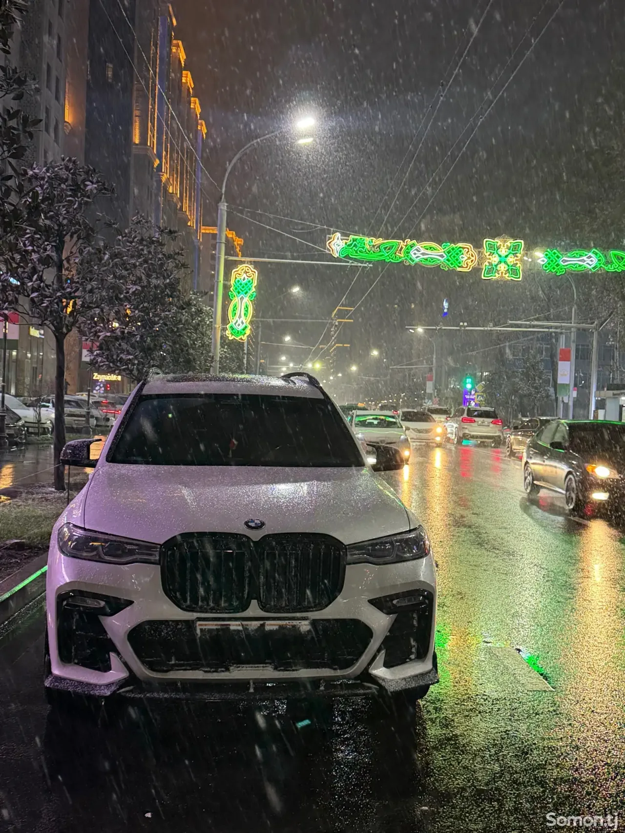 BMW X7 2021 · 4.0 AT