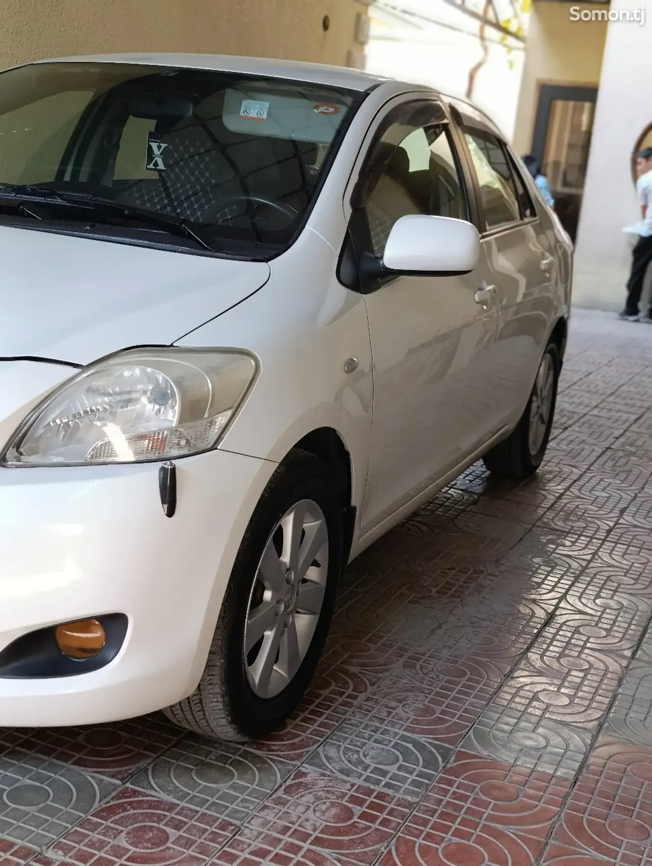 Toyota Belta 2008 · 1.5 AT