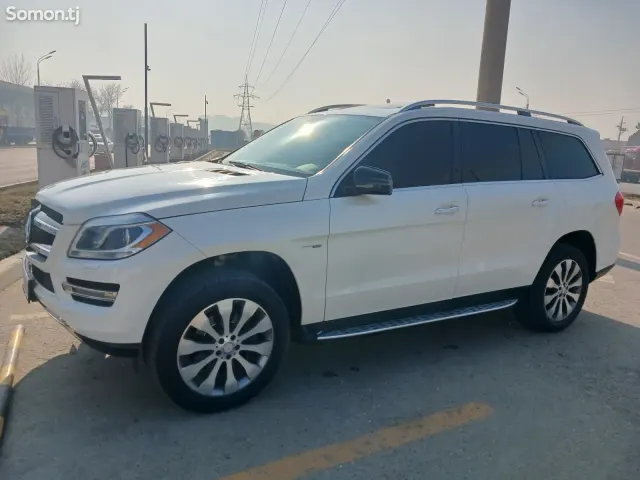 Mercedes-Benz GL class 2015 · 3.5 AT