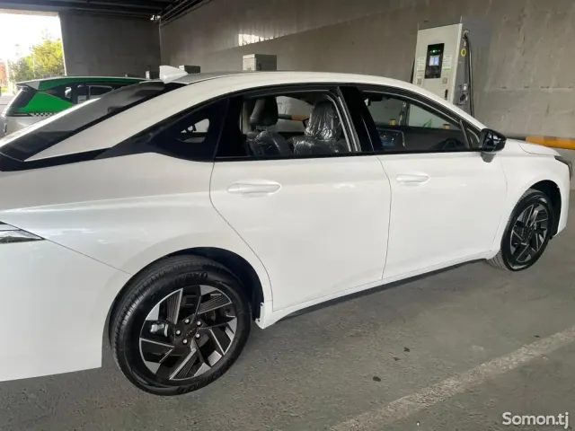 GAC Aion S Plus 2026 · AT