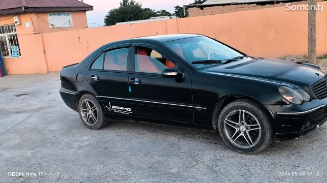 Mercedes-Benz C class 2002 · 2.0 MT