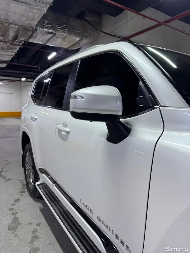 Toyota Land Cruiser 2026 · 3.5 AT