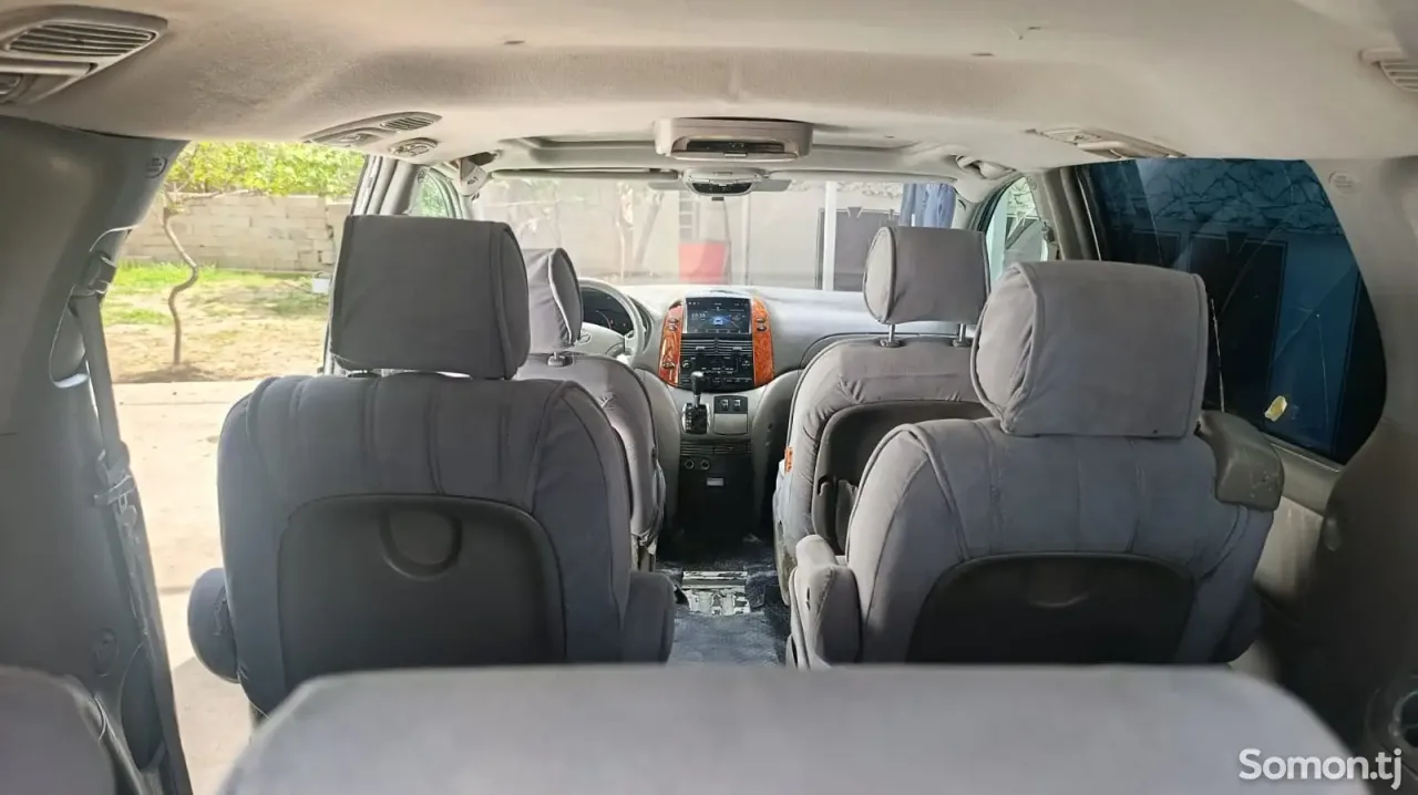 Toyota Sienna 2009 · 3.5 AT