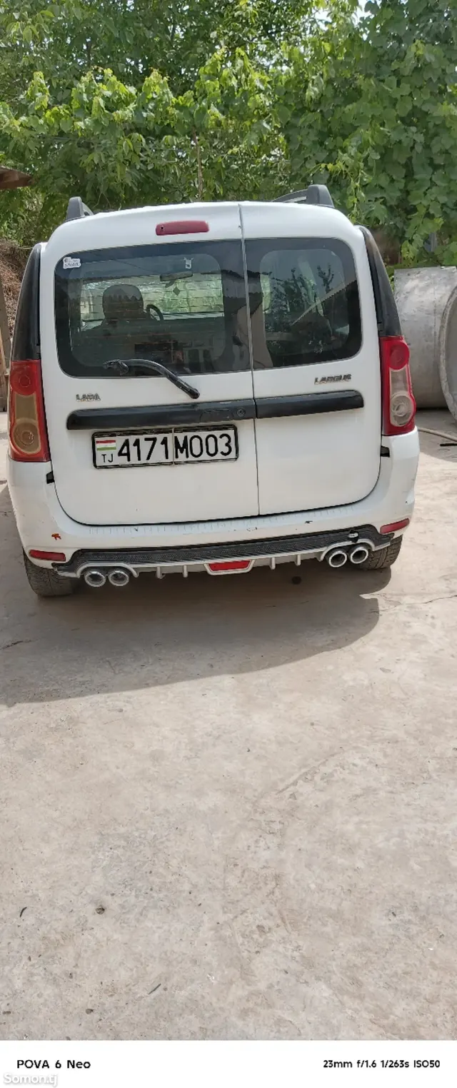 Lada (ВАЗ) Largus 2013 · 1.6 MT