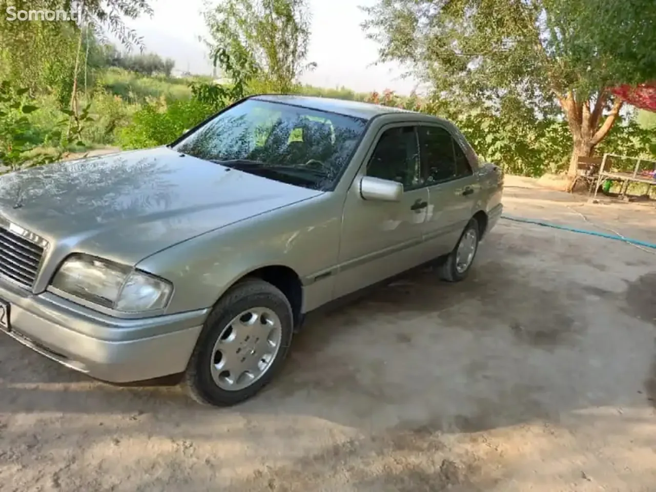 Mercedes-Benz C class 1995 · 1.8 MT