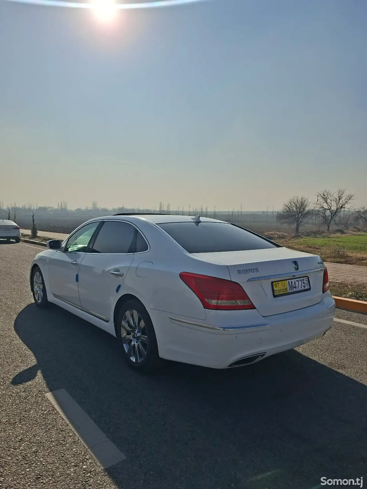 Hyundai Equus 2011 · 3.8 AT