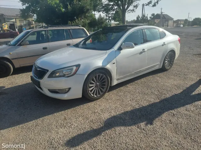 Kia K7 2010 · 2.7 AT