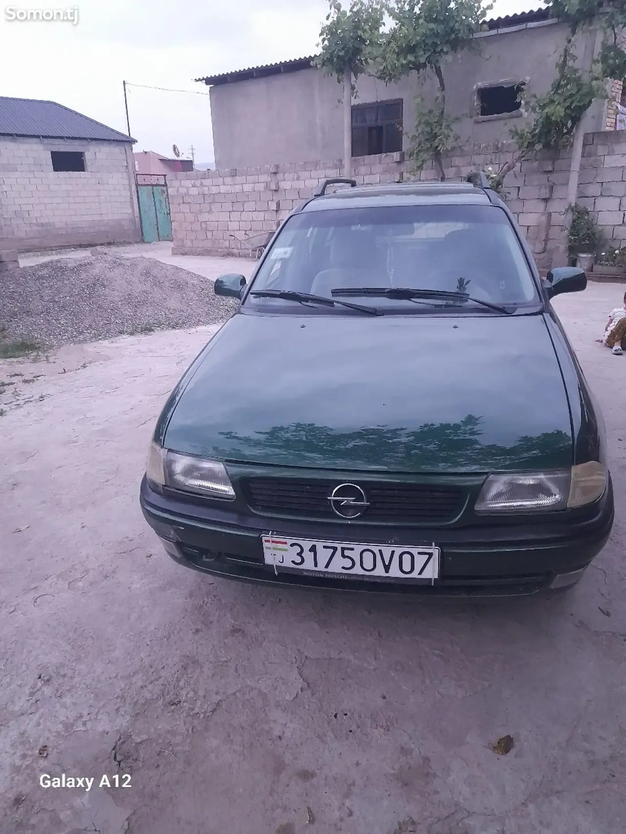 Opel Astra F 1996 · 1.6 MT