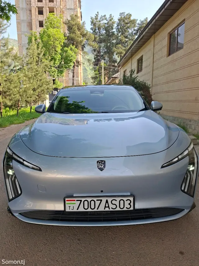 Dongfeng Forthing 2025 · 3.0 AT