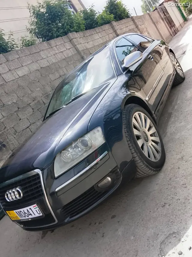 Audi A6 2004 · 3.7 AT