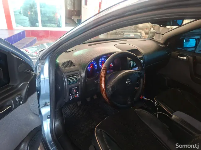 Opel Astra G 2006 · 1.6 MT