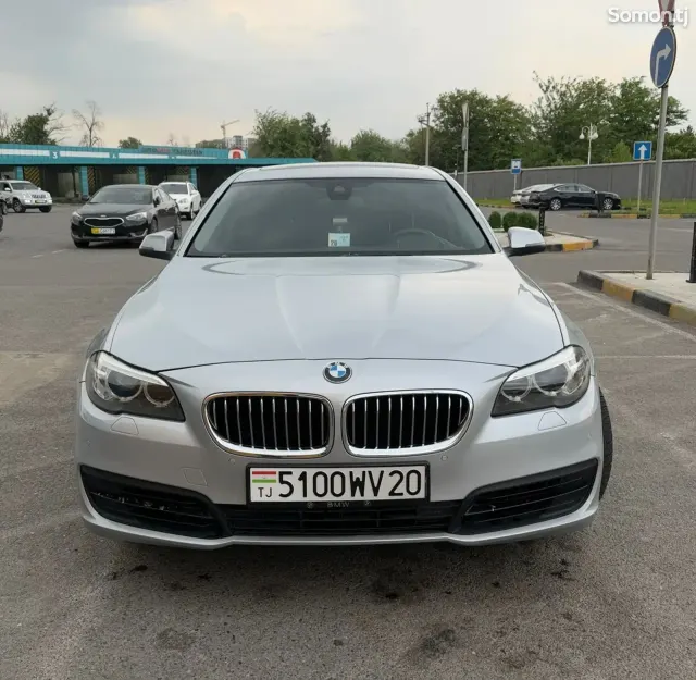 BMW 5 series 2015 · 2.0 AT