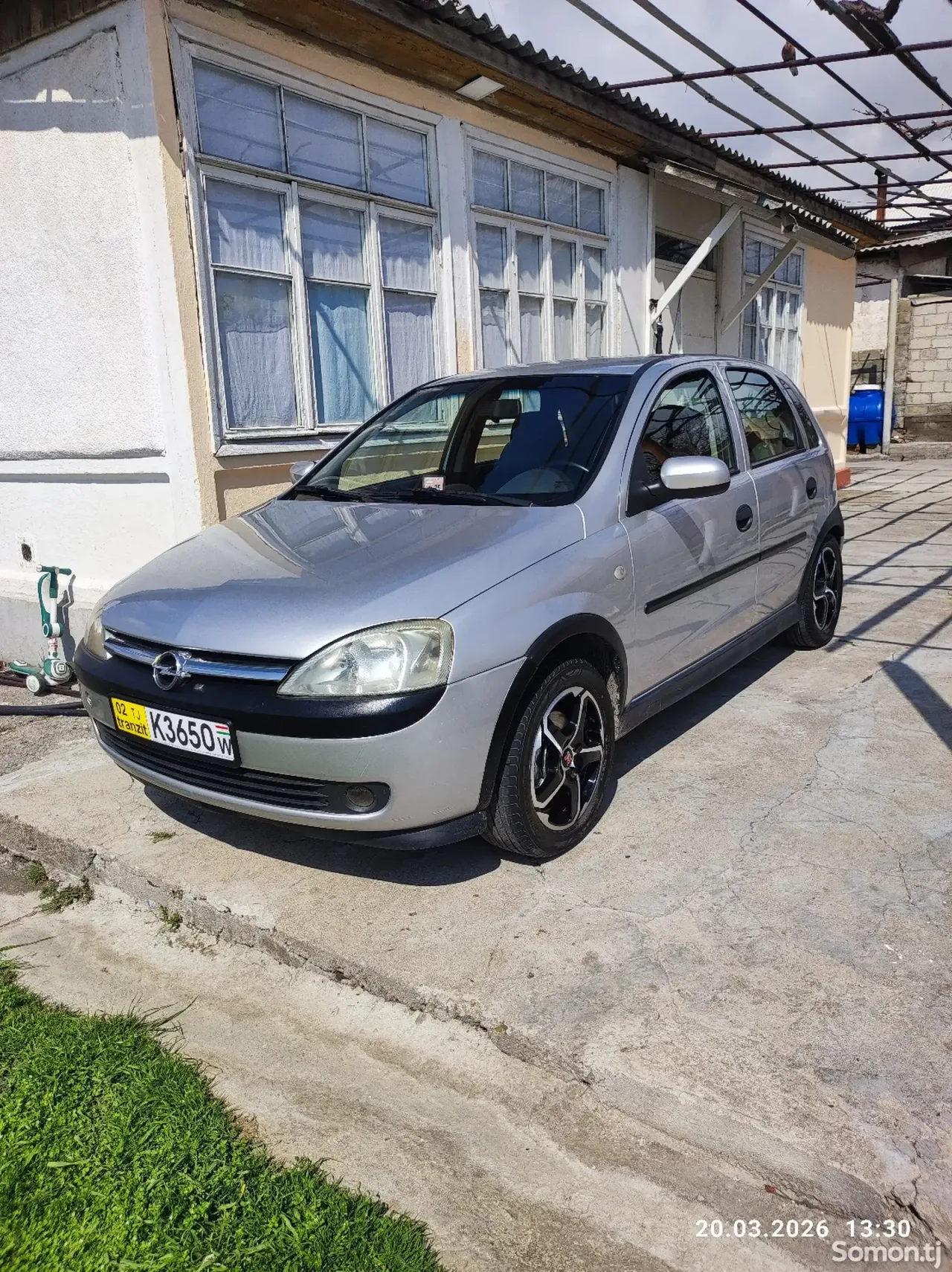 Opel Corsa 2006 · 1.7 MT