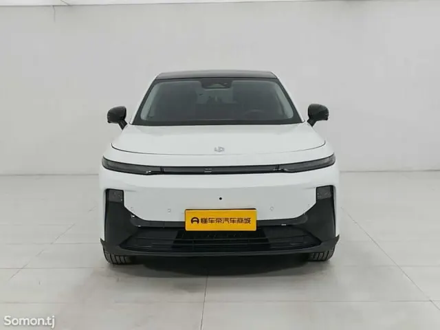 Leapmotor B10 2025 · AT