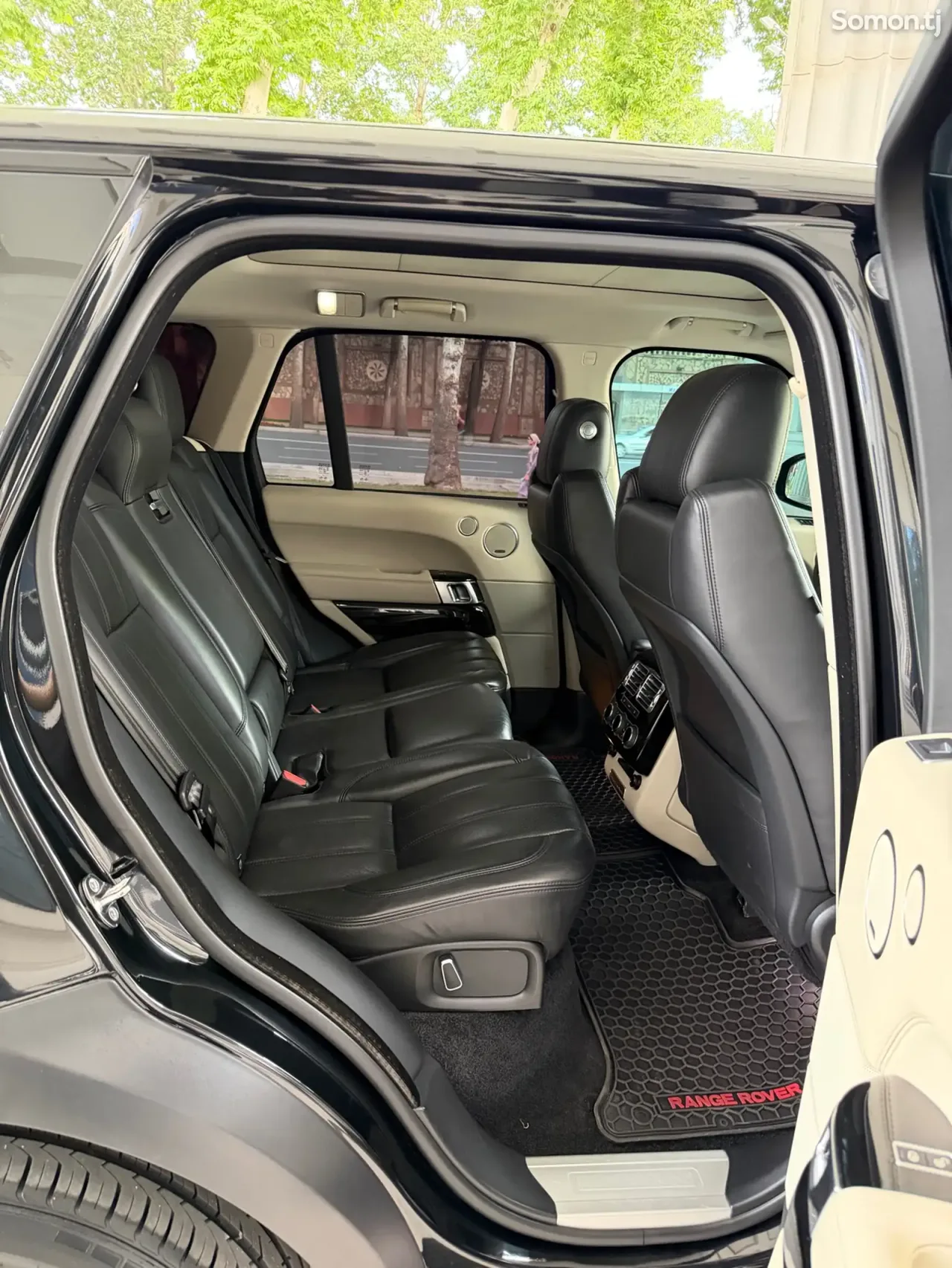 Land Rover Vogue 2014 · 4.4 AT
