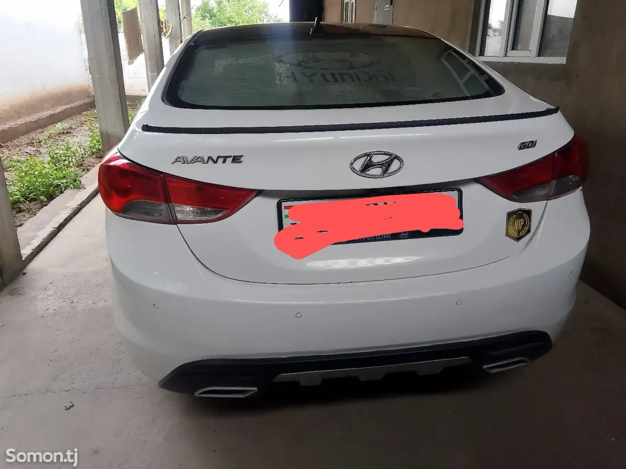 Hyundai Avante 2012 · 1.6 AT