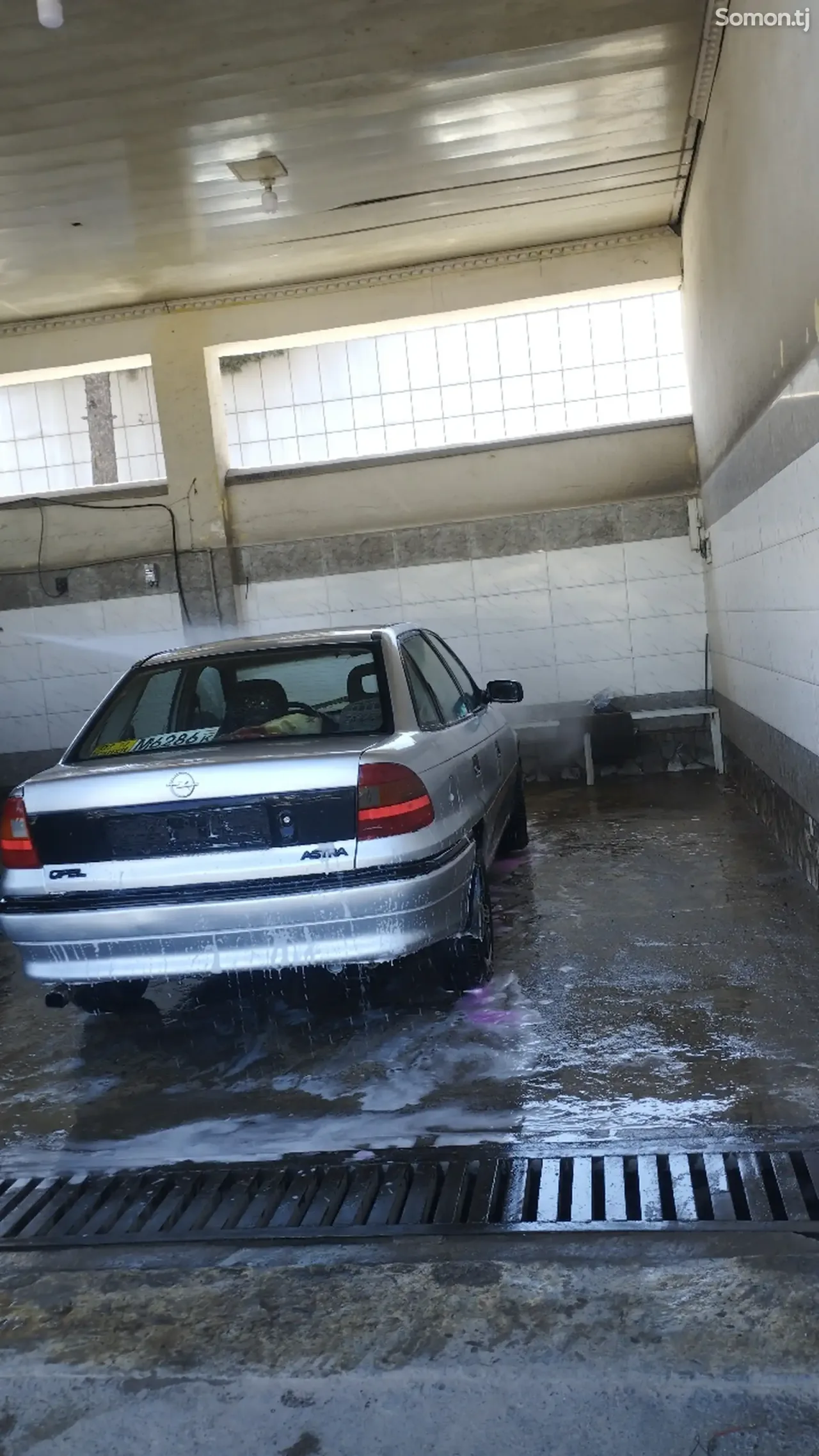 Opel Astra F 1994 · 1.6 MT