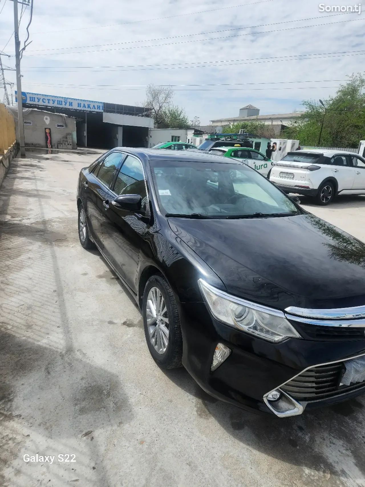 Toyota Camry 2016 · 2.0 AT