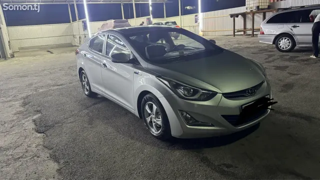 Hyundai Avante 2014 · 1.6 AT