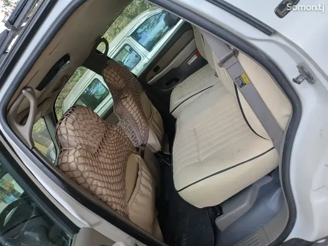 Chevrolet Tahoe 2004 · 5.3 AT