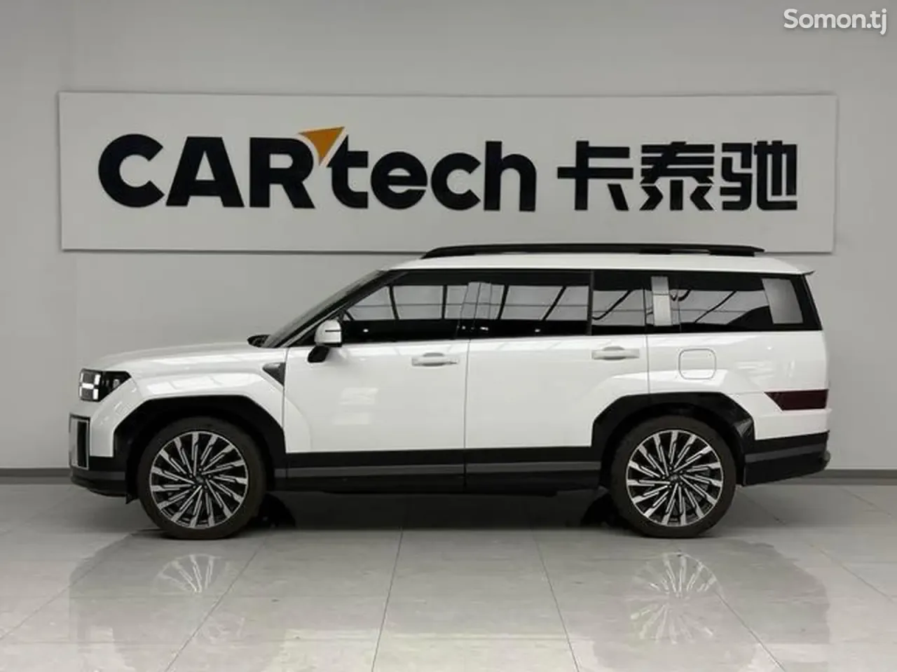 Hyundai Santa Fe 2025 · 2.0 AT