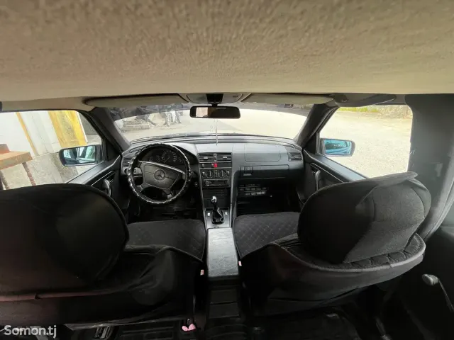 Mercedes-Benz C class 1994 · 1.8 MT