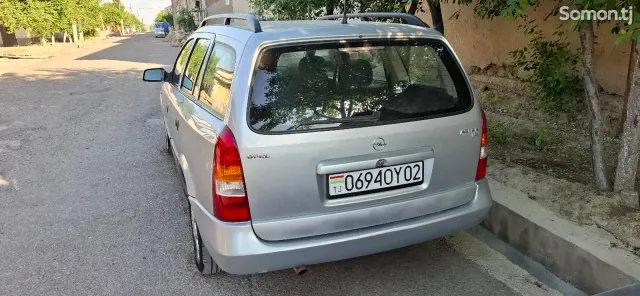 Opel Astra G 1999 · 1.6 MT