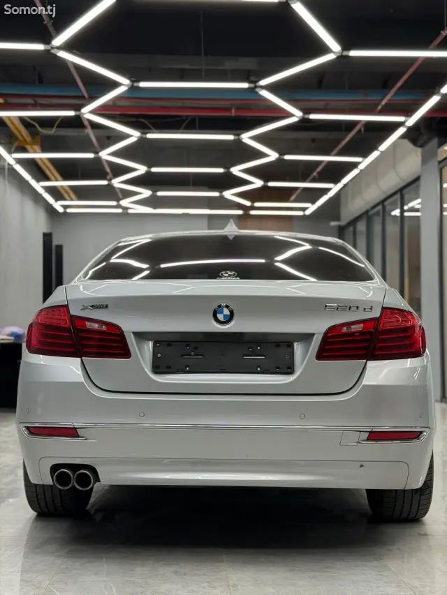 BMW 5 series 2014 · 2.0 AT