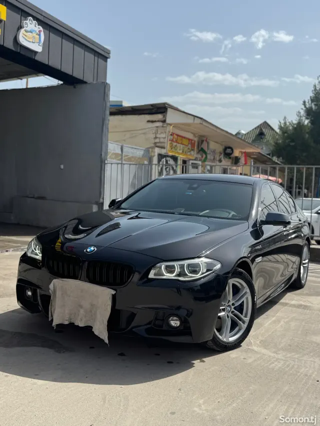 BMW 5 series 2016 · 3.0 AT