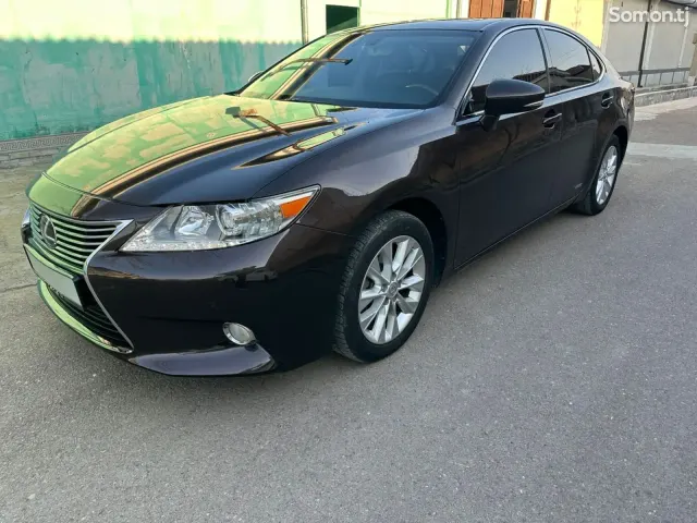 Lexus ES series 2014 · 3.5 AT