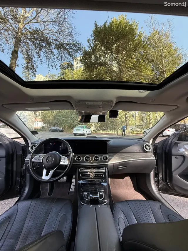 Mercedes-Benz CLS class 2019 · 3.6 AT
