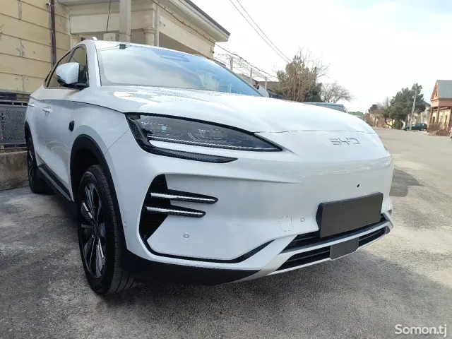 BYD Song Plus 2025 · AT