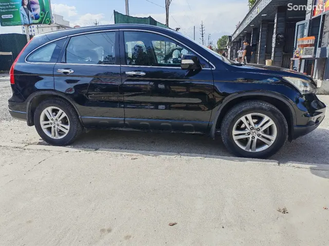 Honda CR-V 2011 · 2.0 MT
