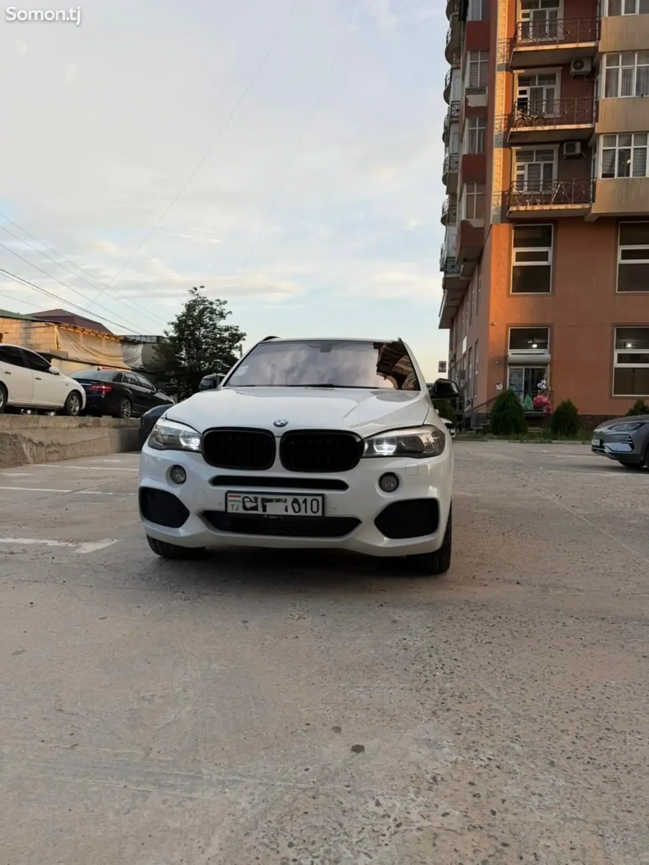 BMW X5 2014 · 3.0 AT