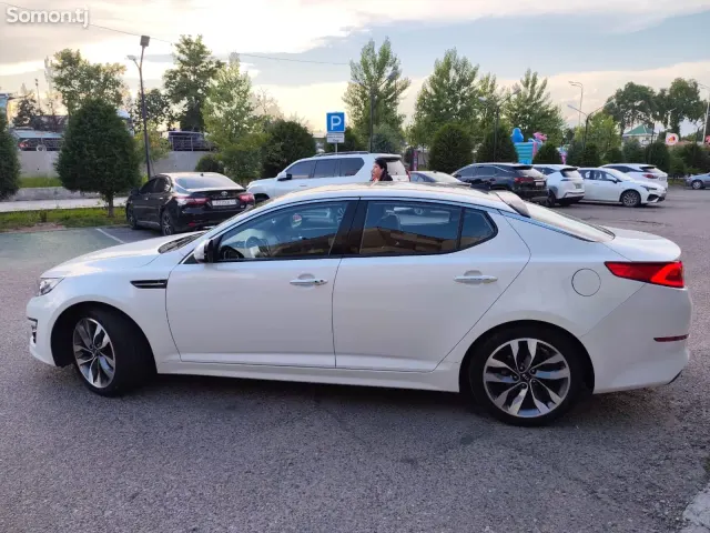 Kia K5 2014 · 2.0 AT