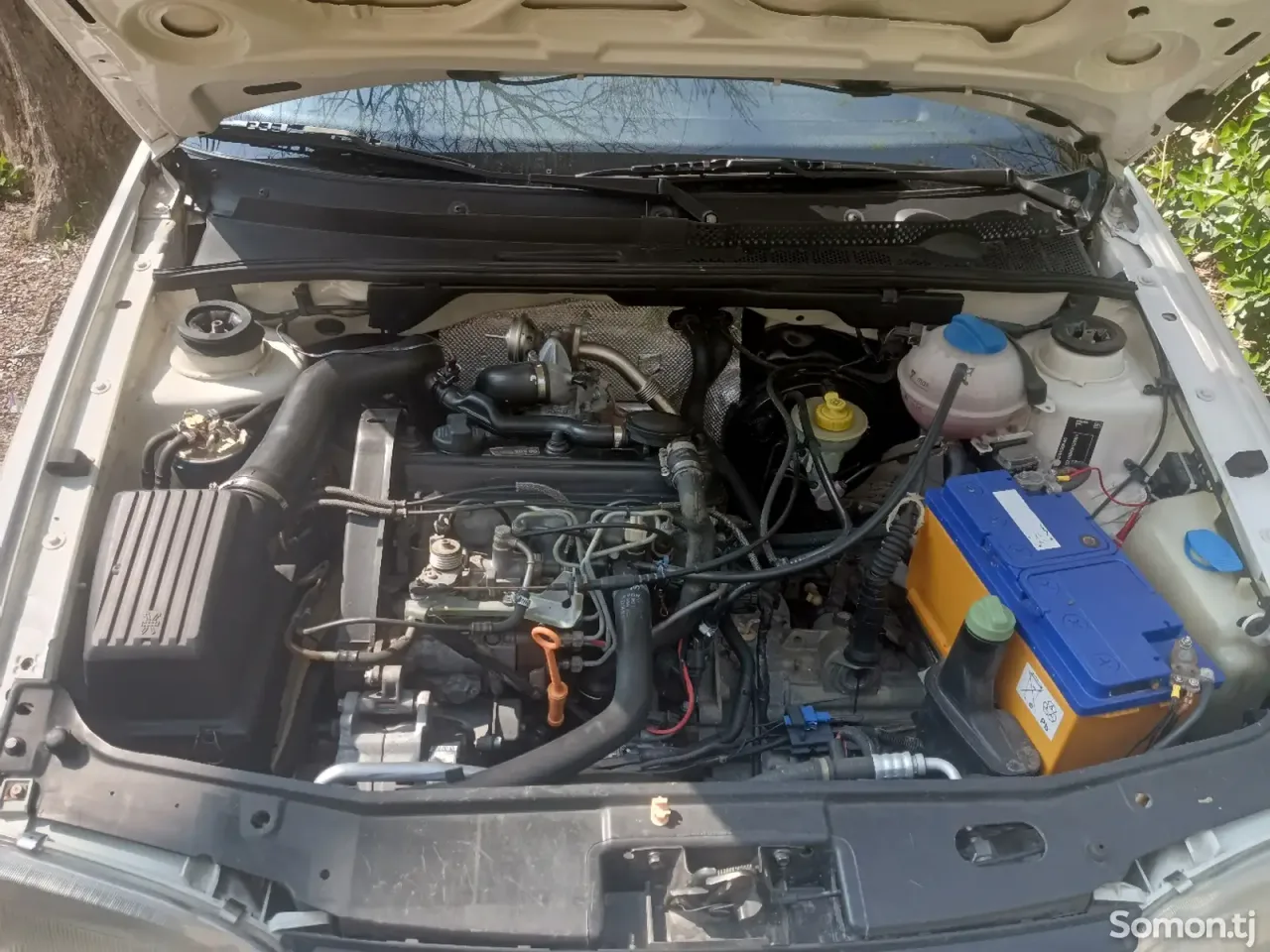 Volkswagen Golf 1997 · MT