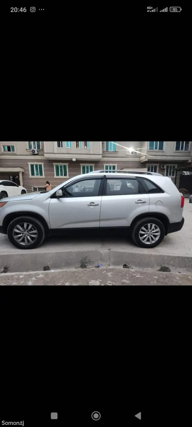Kia Sorento 2011 · 2.4 AT