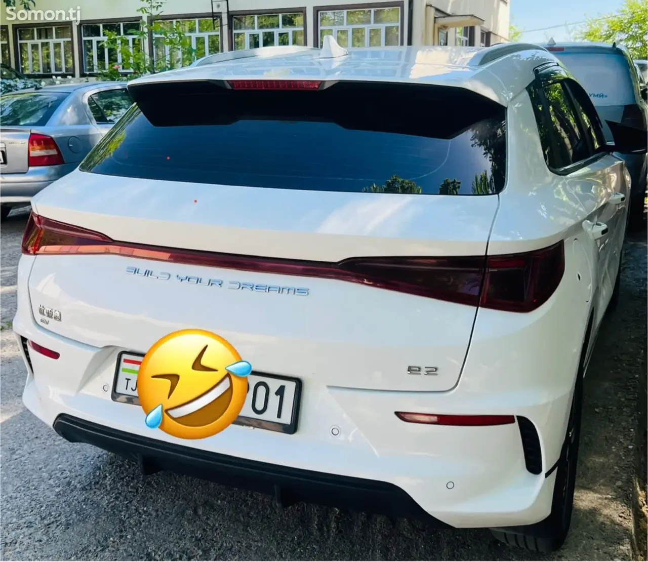 BYD E2 2024 · 2.5 AT