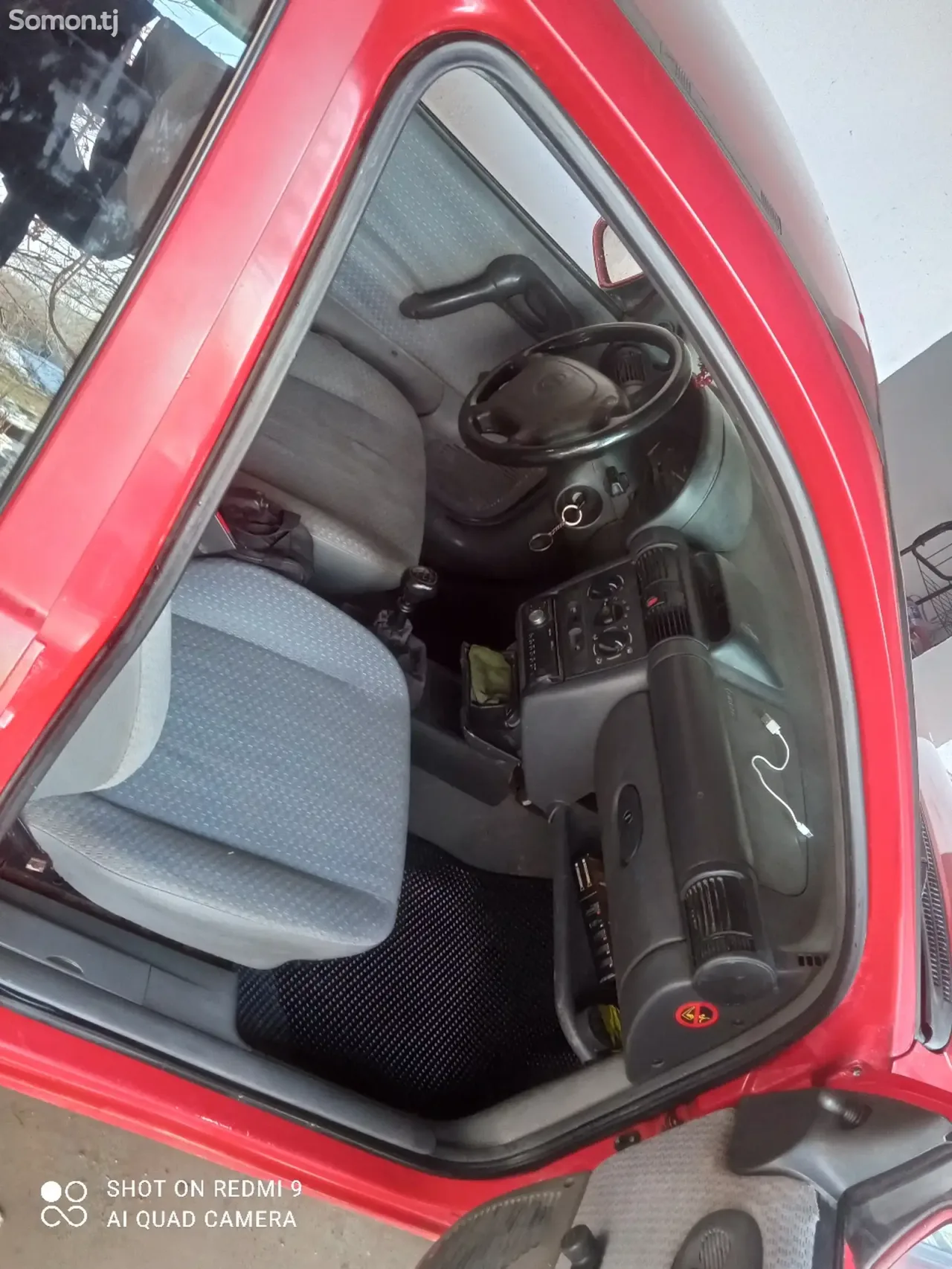 Opel Corsa 1997 · 1.4 MT