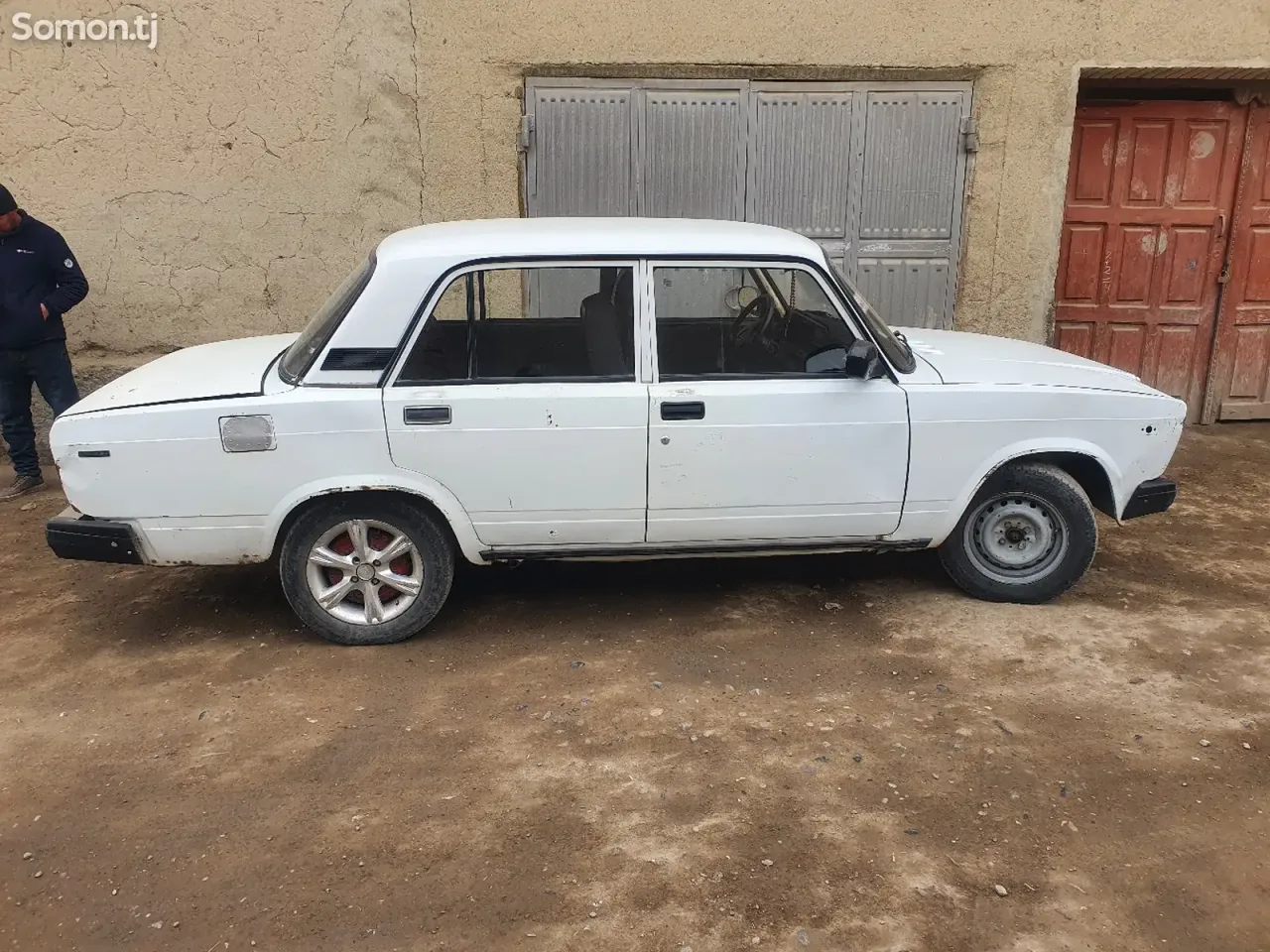 Lada (ВАЗ) 2107 2004 · 0.6 MT