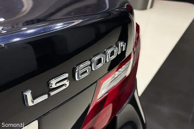 Lexus LS series 2009 · 4.5 AT