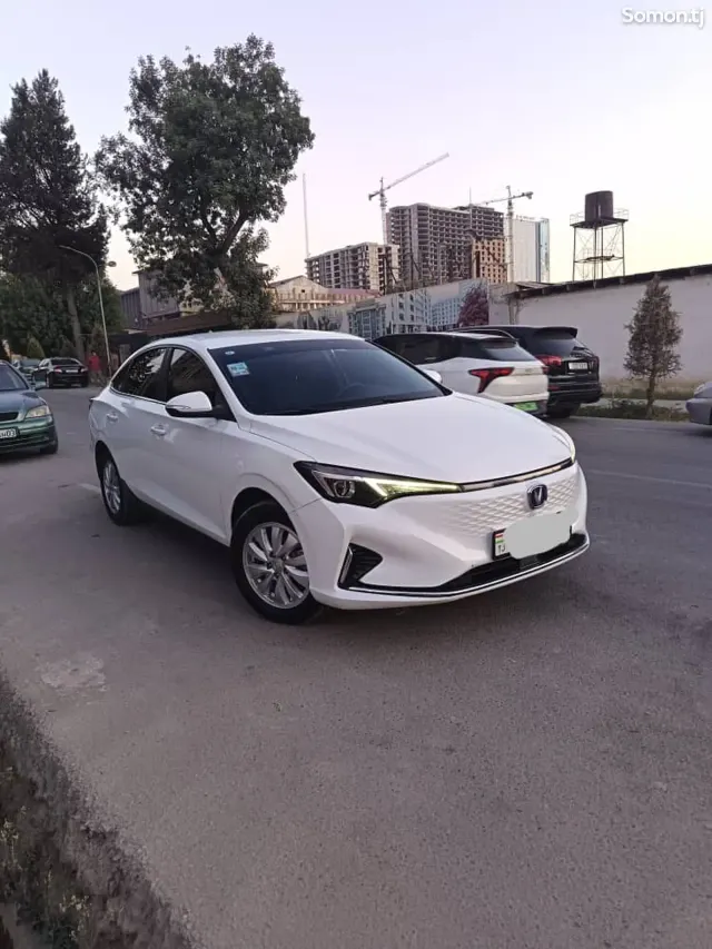 Changan Eado 2023 · AMT