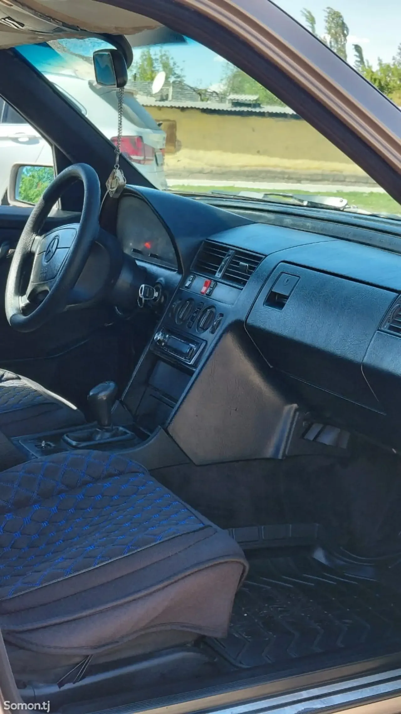 Mercedes-Benz C class 1995 · 2.0 MT
