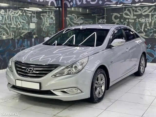Hyundai Sonata 2014 · 2.0 AT