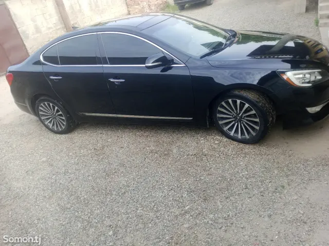 Kia K7 2012 · 2.5 AT